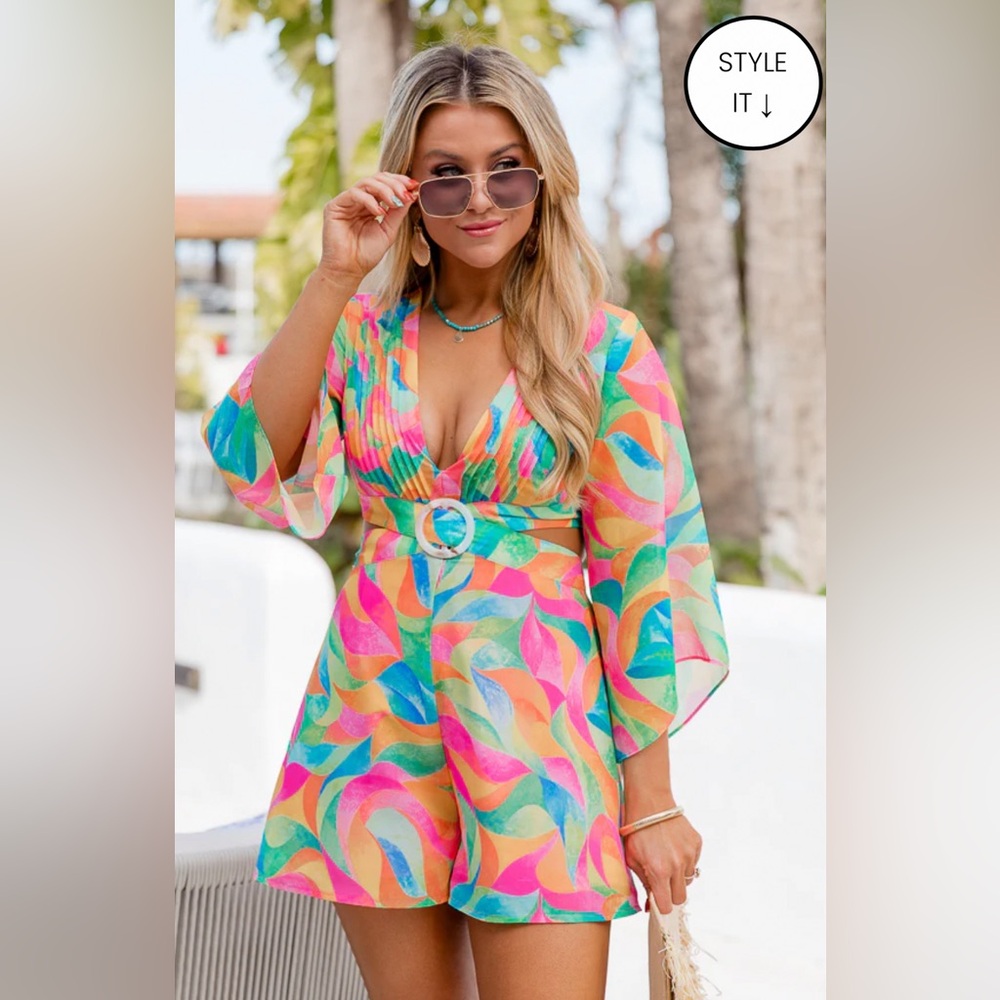 Pink Lily XS cutout romper